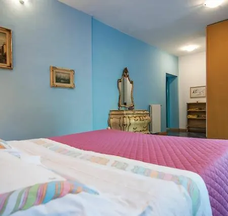 Alojamento de Acomodação e Pequeno-almoço C'era Volta Terracina